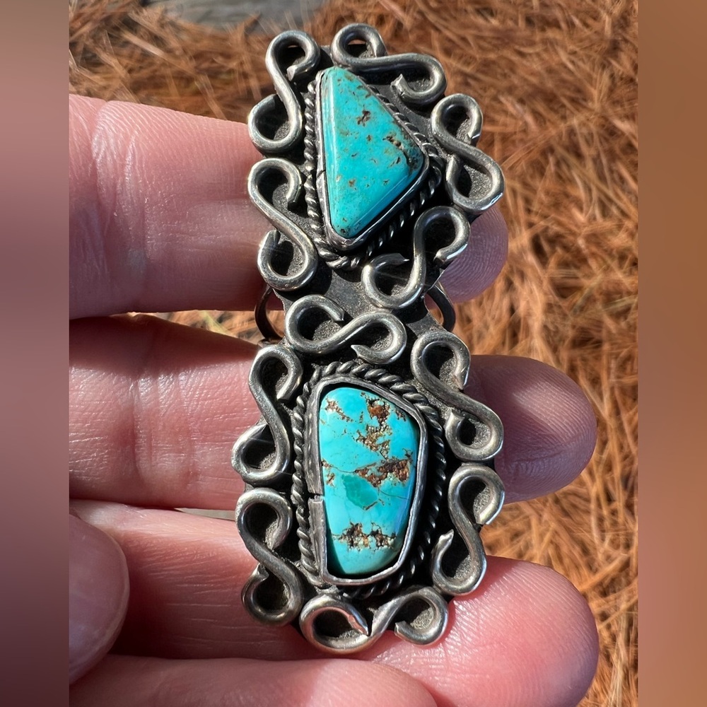 Vintage sterling southwestern style ring